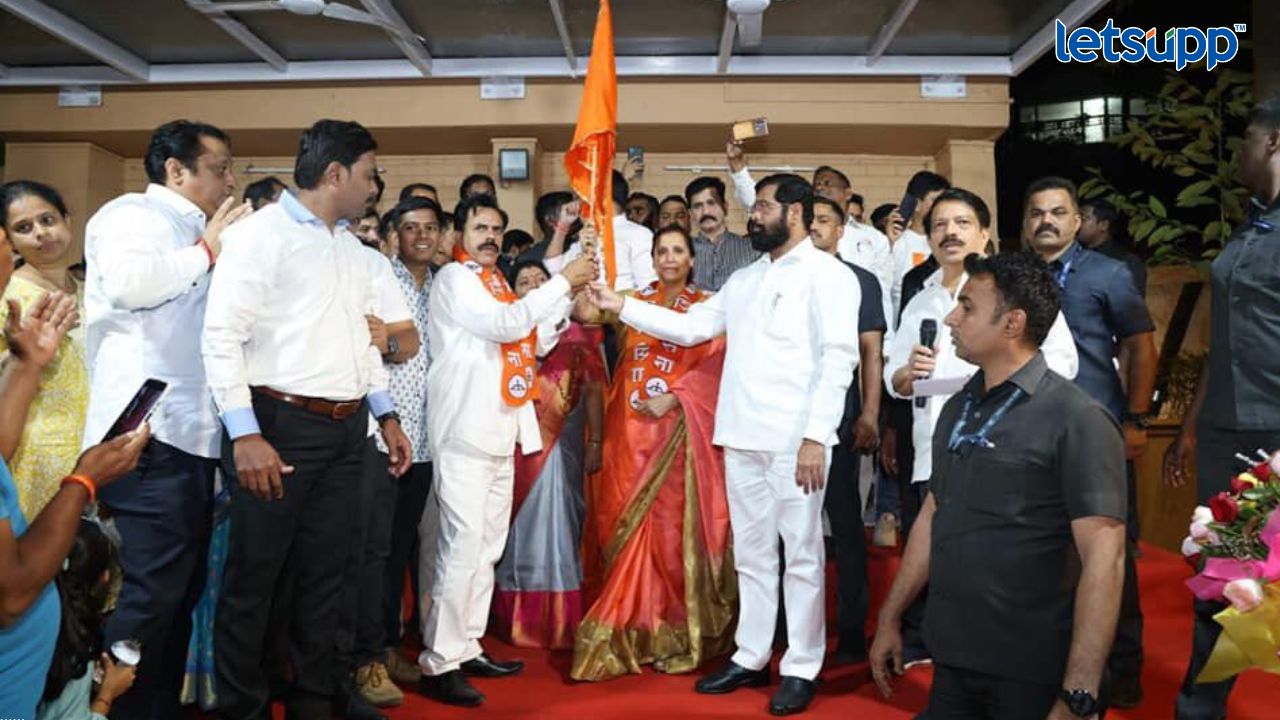 अंडरवर्ल्ड डॉन अरुण गवळीच्या भावाचा शिंदे गटात प्रवेश Eknath Shinde Pradeep Gawali