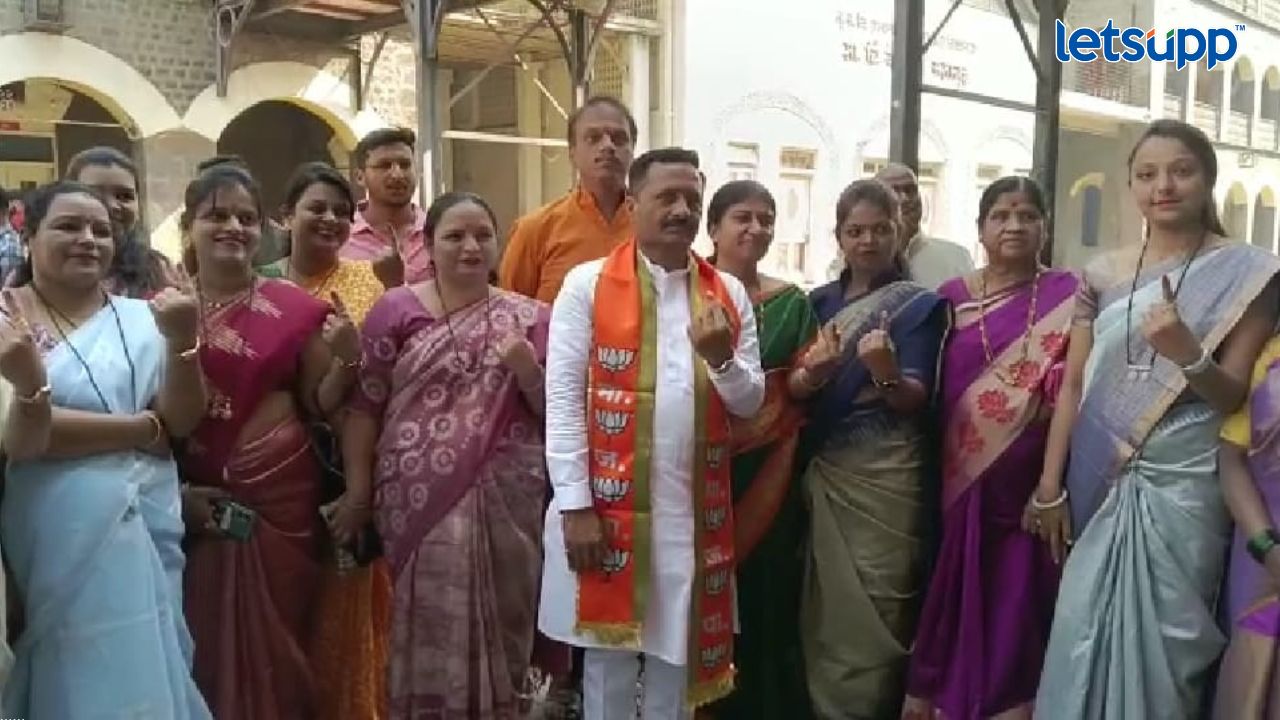 भाजप उमेदवार हेमंत रासनेंनी बजावला मतदानाचा हक्क Hemant Rasne