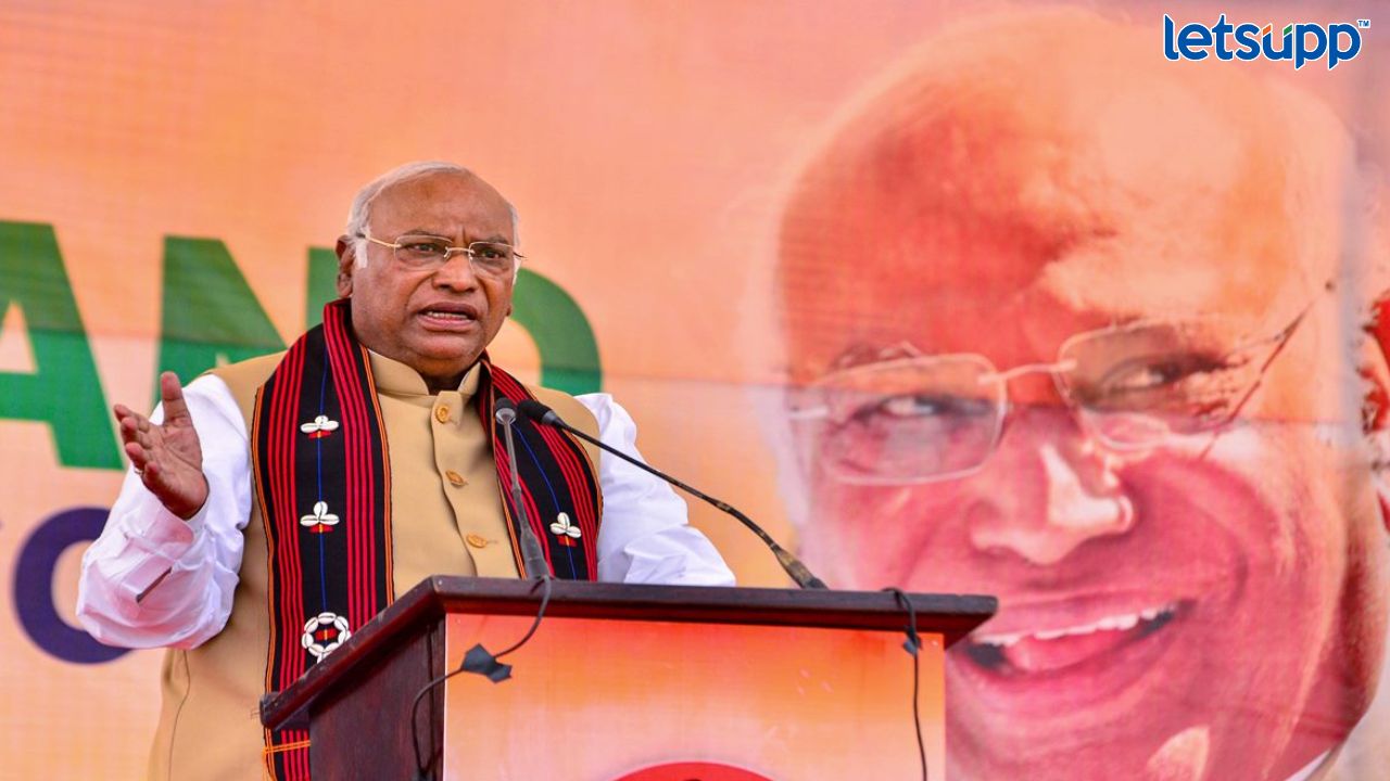 100 मोदी, 100 शहा आले तरी 2024 ला काँग्रेसच सत्तारूढ होणार; खरगेंचा दावा Untitled Design (10)