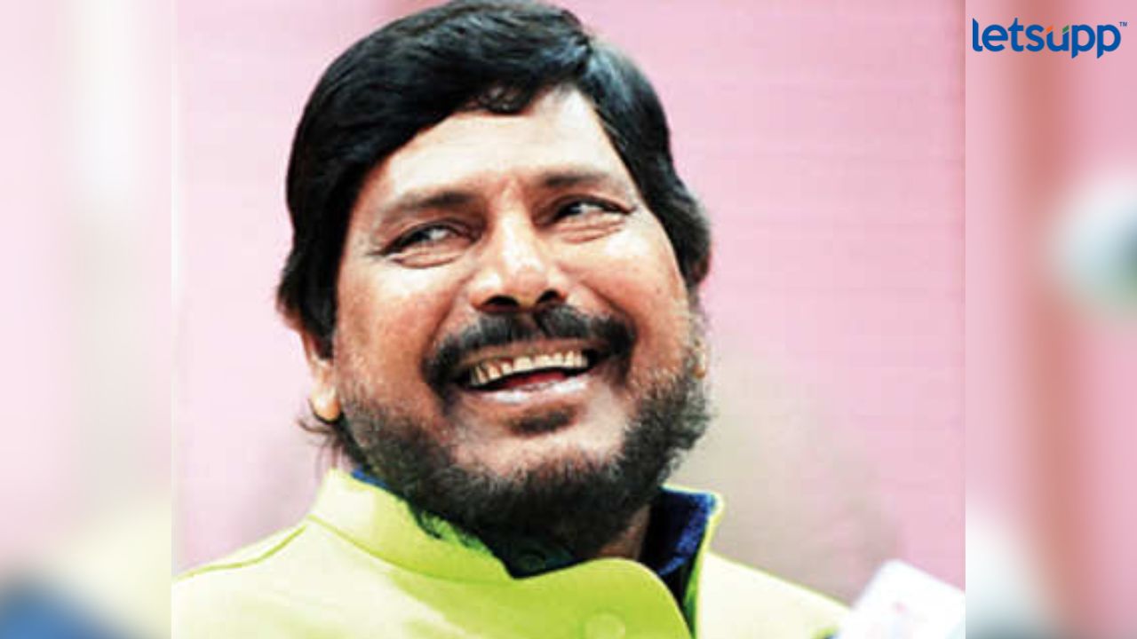 मी देत आहे राष्ट्रवादीला शाप.. कारण निवडून येणार अश्विनी जगताप : रामदास आठवले Untitled Design (29)