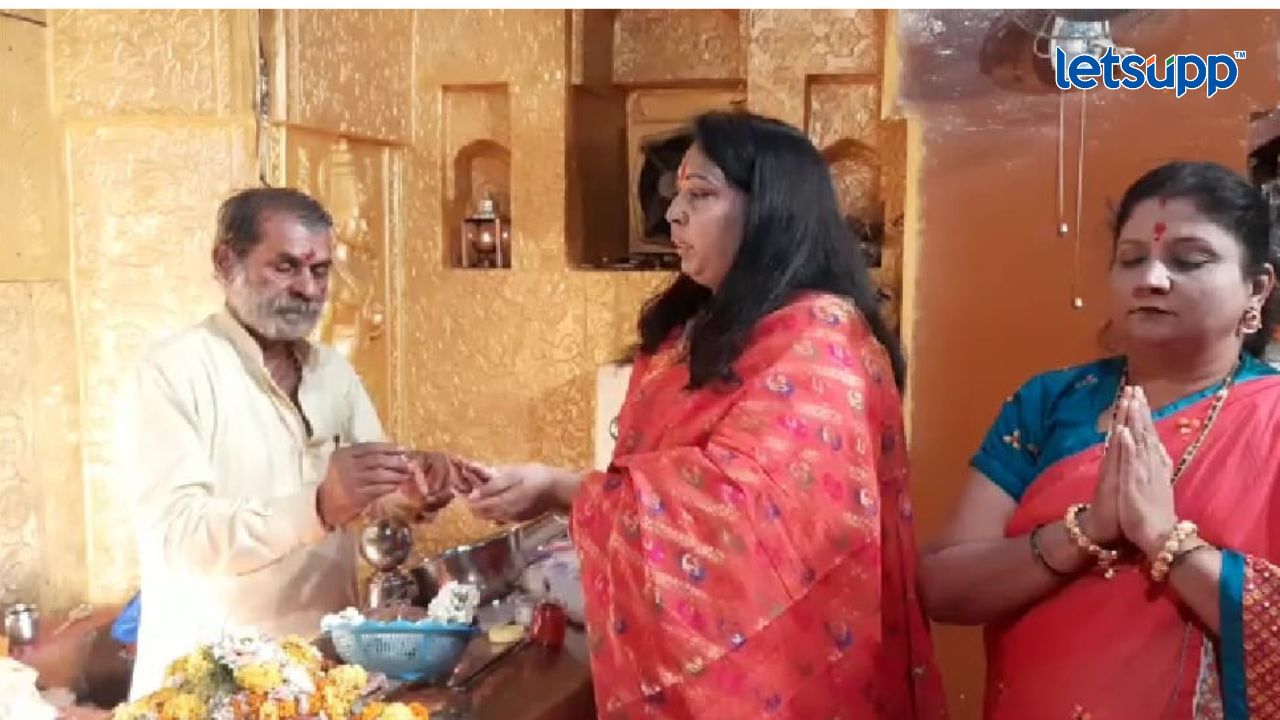 उद्धव ठाकरे यांच्यासाठी महिला कार्यकर्त्याची भीष्म प्रतिज्ञा Asha Rasal