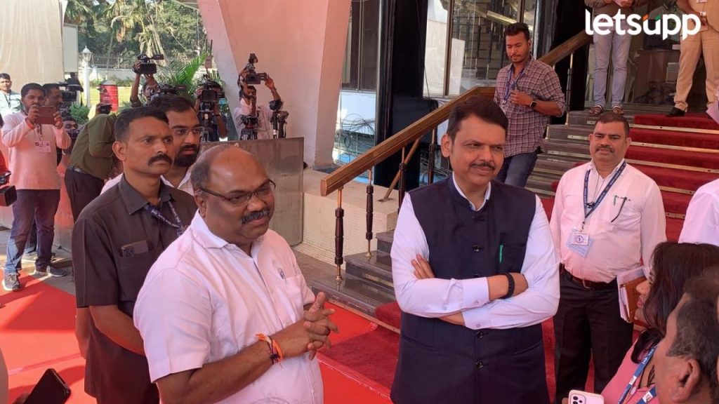 Ayant Dharmadhikari (5)