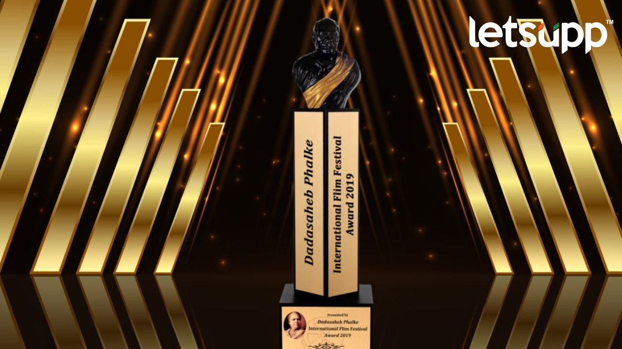 Dadasaheb Phalke Award : पुरस्कार सोहळा संपन्न, वाचा विजेत्यांची संपूर्ण यादी Dadasaheb Phalake