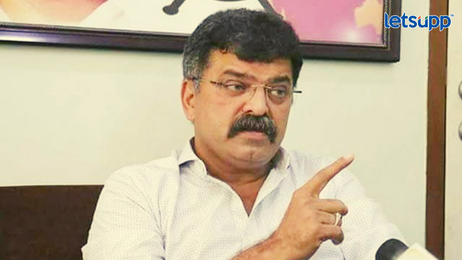 Jitendra Awhad : मला सातत्याने अडकवण्याचा प्रयत्न, आव्हाडांचा आरोप Important Update Regarding Shreyas Iyer Fitness Has Come Out (36)
