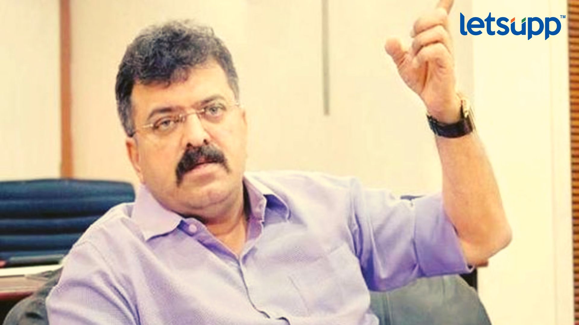 Jitendra Awhad : दाऊदची माणसे अधिकाऱ्यांच्या केबिनमध्ये चहा पितात Important Update Regarding Shreyas Iyer Fitness Has Come Out (60)