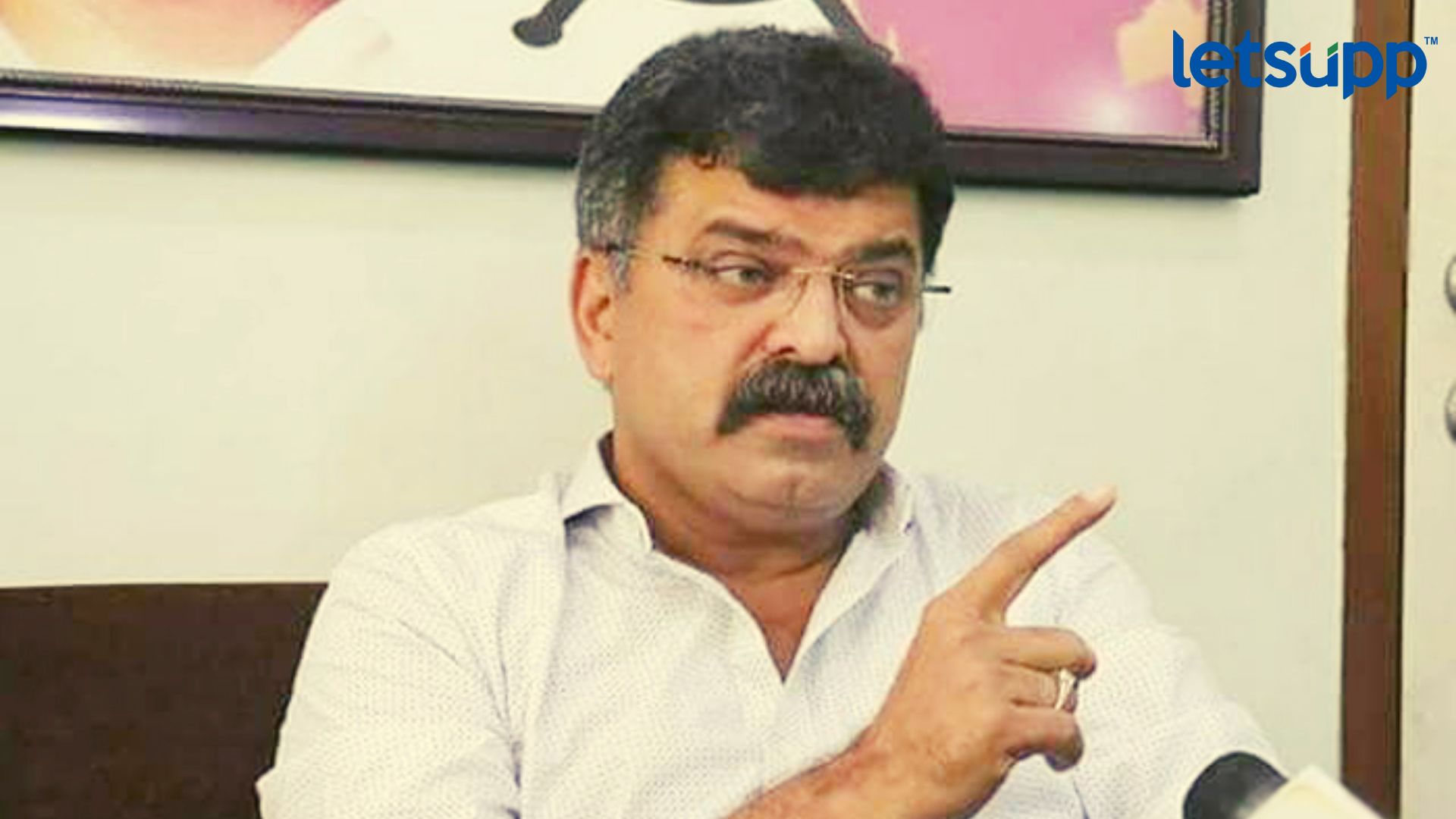 Jitendra Awhad : राज्य सरकारने मराठी माणसाच्या डोक्यावर हिंदी भाषा बसवली Important Update Regarding Shreyas Iyer Fitness Has Come Out (97)