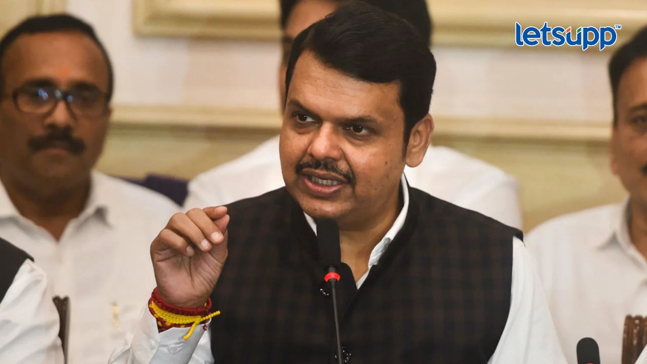 आम्ही हेरलं म्हणून चोरलं, ठाकरेंना फडणवीसांचं प्रत्युत्तर Devendra Fadnavis 1