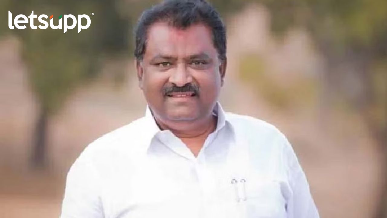 आ. धसांना फडणवीसांचा धक्का, इनामी जमिनीचे चार महिन्यांत चौकशीचे आदेश Untitled Design (11)