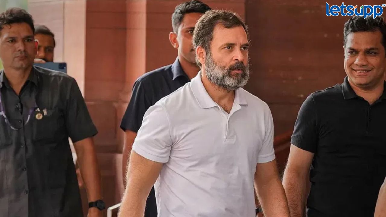 राहुल गांधींनी केलं काँग्रेसच्याच खासदाराकडे दुर्लक्ष? नेमकं कारण तरी काय? video व्हायरल Untitled Design 2023 03 30T161648.385