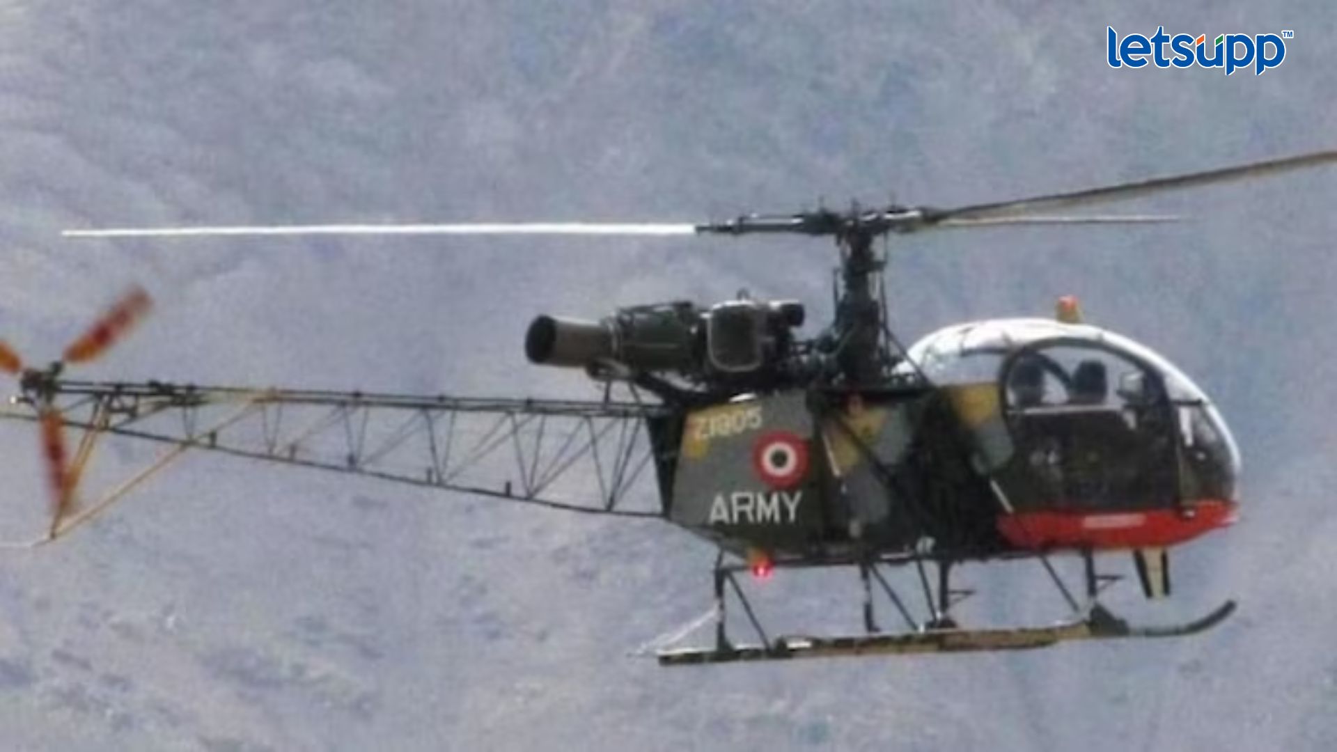 Cheetah Helicopter Crash : अरुणाचलमध्ये भारतीय लष्कराचे ‘चित्ता’ हेलिकॉप्टर क्रॅश, पायलटचा शोध सुरू