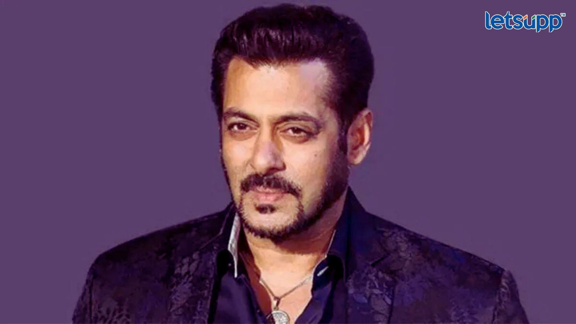 Salman Khan धमकीप्रकरणी मोठी अपडेट; मेल प्रकरणी एका विद्यार्थ्याविरुद्ध लुकआउट नोटीस Tiger च्या तिन्ही चित्रपटांमुळे माझं करिअर... टायगर 3 निमित्त सलमानने व्यक्त केल्या भावना