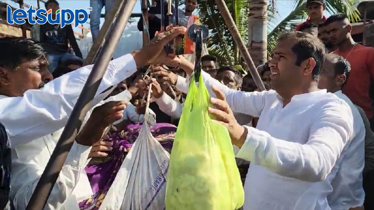 आमदार मंगेश चव्हाणांनी ‘कापसाच्या मापातलं पाप’ उघडकीस आणलं… Mla Mangesh Chavan