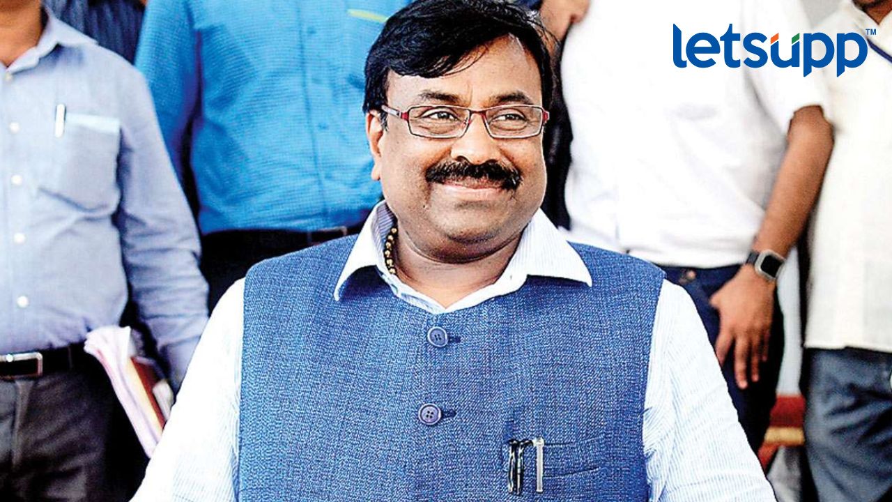 ‘या’ मराठी चित्रपटांना मिळणार अनुदान, सुधीर मुनगंटीवारांच्या हस्ते वाटप Mungantiwar