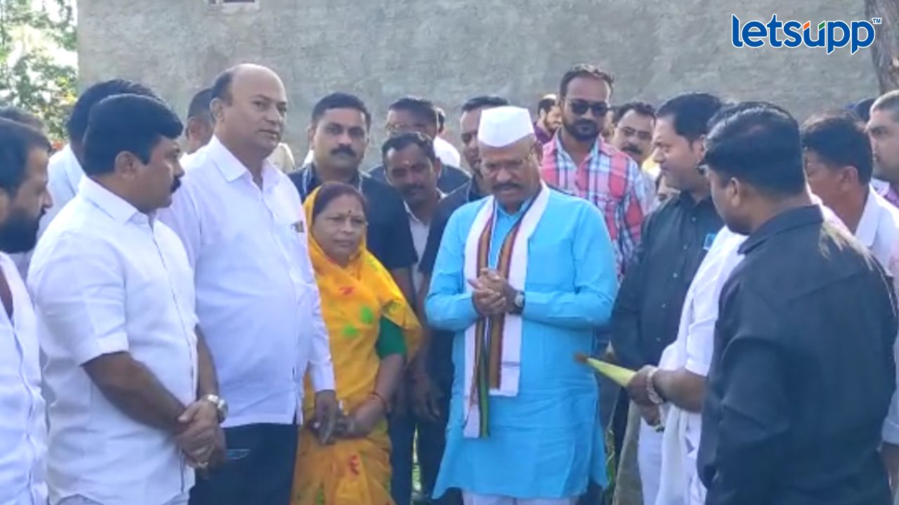 गुढीपाडव्यास नगरकरांना रसिक ग्रुपची अनोखी मेजवानी (10)