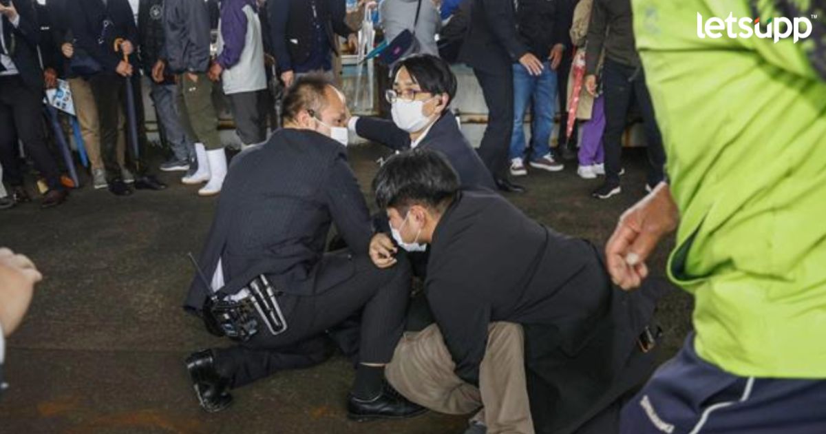 Japan PM : भाषण चालू असतानाच बॉम्बहल्ला; जपानचे पंतप्रधान थोडक्यात बचावले Japan PM