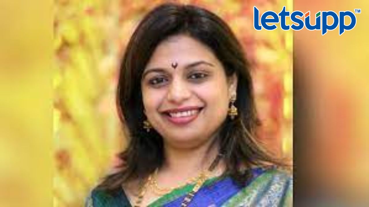 Sheetal Mhatre : लाचारांची स्वारी ‘सिल्व्हर ओक’च्या दारी… Shital Mhatre