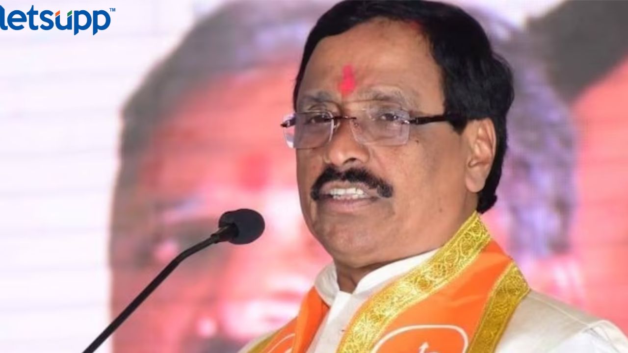 ठाण्यात नीच आणि घाणेरड राजकारण… म्हस्के यांच्या डोळ्याला कावीळ; विनायक राऊतांचा हल्लाबोल Untitled Design 2023 04 05T161129.961