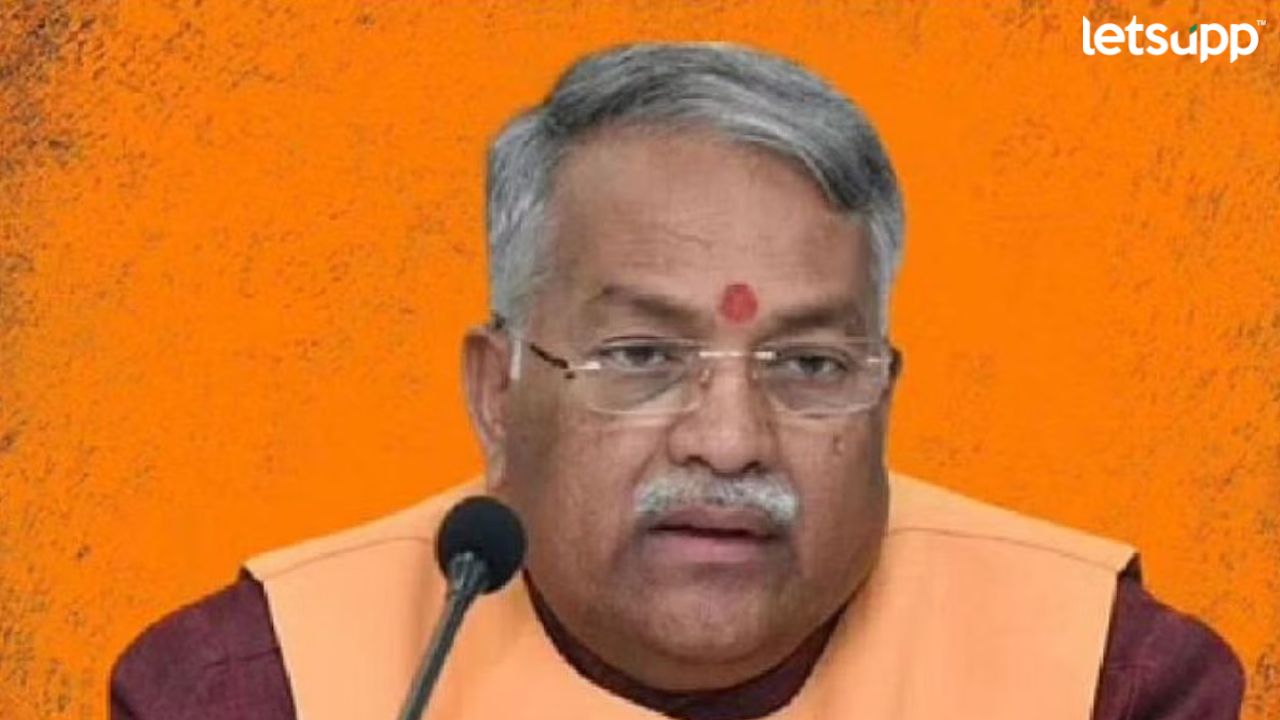एकनाथ शिंदे यांचे वागणे म्हणजे मूह में राम, बगल में छुरी; चंद्रकांत खैरेंचे टीकास्त्र Untitled Design 2023 04 09T213727.481