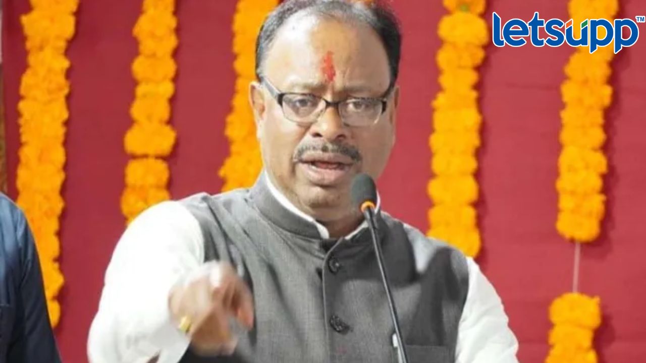 उद्धव ठाकरेंनी मराठवाड्याशी बेईमानी केली; चंद्रशेखर बावनकुळेंचं टीकास्त्र Untitled Design (51)