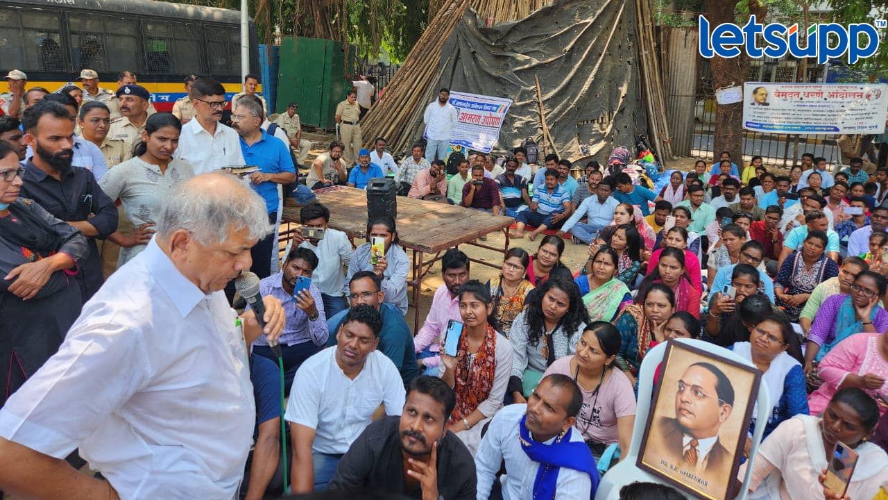 प्रकाश आंबेडकरांचा आमदार-खासदारांना इशारा; बार्टीची फेलोशिप द्या, अन्यथा… Httpswww.canva.comdesignDAFcJmY7 AA2pbVhvfb_idY9UrtjK05lwviewium=link&utm_source=shareyourdesignpanel (12)