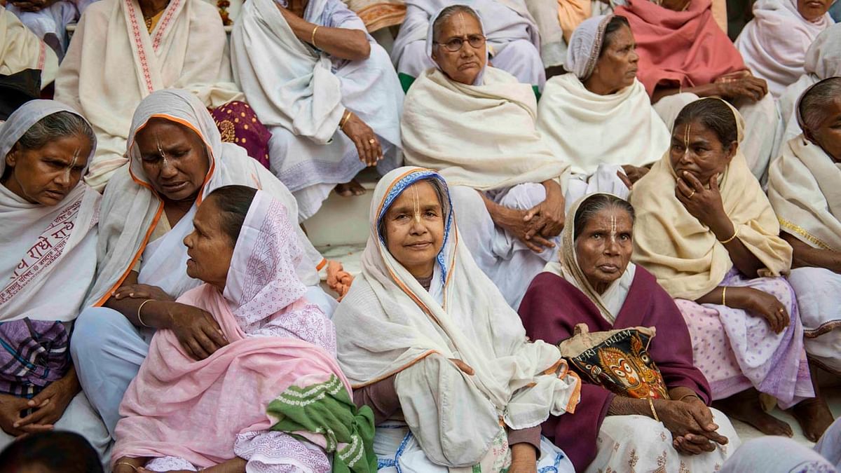 विधवांना काय म्हणायचे? मंत्री लोढा यांनी सुचवले गंगा भगिरथी Nationalherald_2019 04_584e2f35 Ce29 40e5 A604 D4253309ddc0_Widows