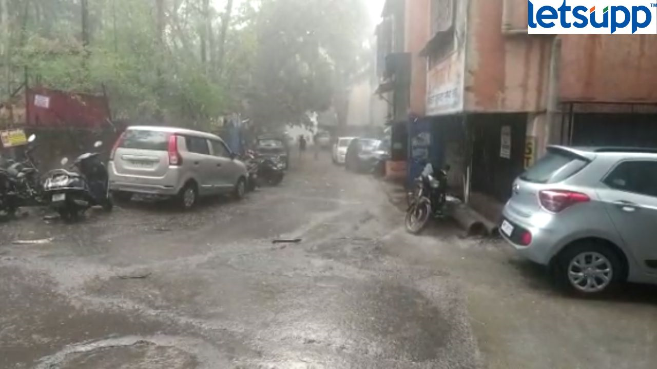 पुण्यात कोसळधार ! अवकाळीने झोडपले, ठिकठिकाणी ट्राफिक जाम अन् ‘बत्ती गुल’ Pune Rain