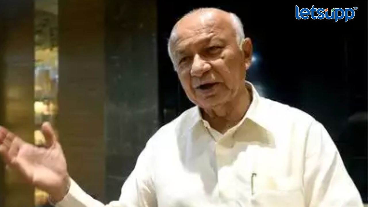 Congress : नाना पटोलेंच्या कष्टाचे सुशीलकुमार शिंदेंकडून तोंडभरुन कौतुक; चव्हाण, थोरात होते व्यासपीठावर Untitled Design (24)
