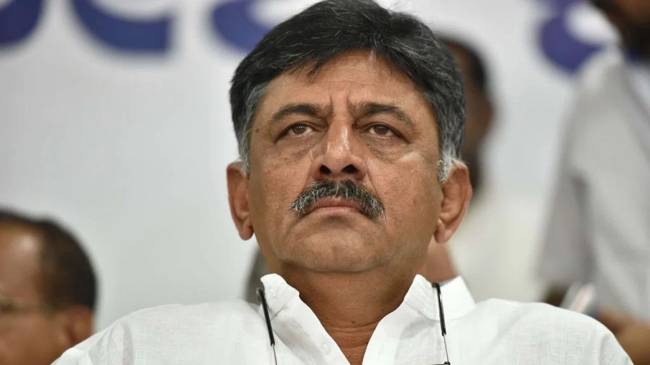 Karnataka : ‘मी नाखूश माझ्या घरी येऊ नका’, जिंकल्यानंतरही शिवकुमारांचे अजब बोल Shivkumar 5