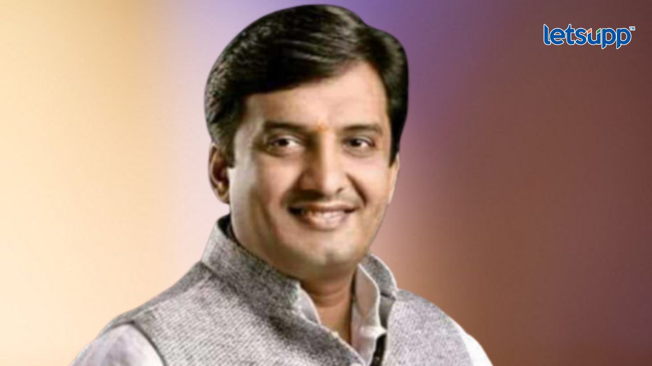 काँग्रेस-राष्ट्रवादीला लवकरच मोठी गळती…धमाके पाहायला तयार रहा : भाजपच्या खासदाराने दिला इशारा Dhanajay Mahadik