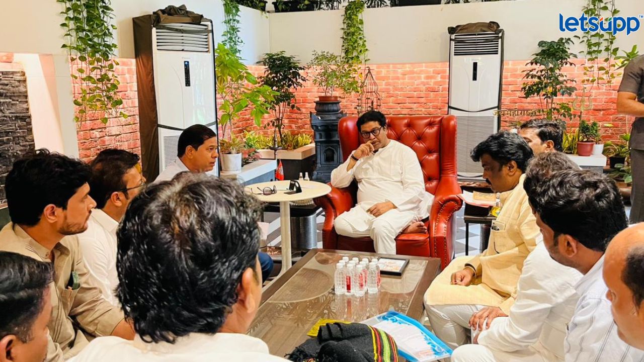 जेजुरी विश्वस्तपदाचा तिढा सुटेना; जेजुरी ग्रामस्थांच्या शिष्टमंडळांने घेतली राज ठाकरेंची भेट FIR Against Ex MD Of BharatPe, Family For Allegedly Defrauding The Fintech Of ₹81 Crore (72)