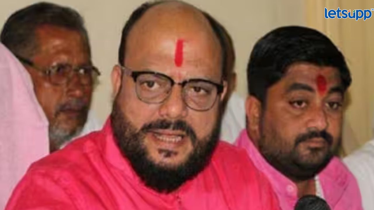 राऊतांवर टीका करतांना गुलाबराव पाटलांची जीभ घसरली, एकेरी उल्लेख करत बाप काढला FIR Against Ex MD Of BharatPe, Family For Allegedly Defrauding The Fintech Of ₹81 Crore (80)