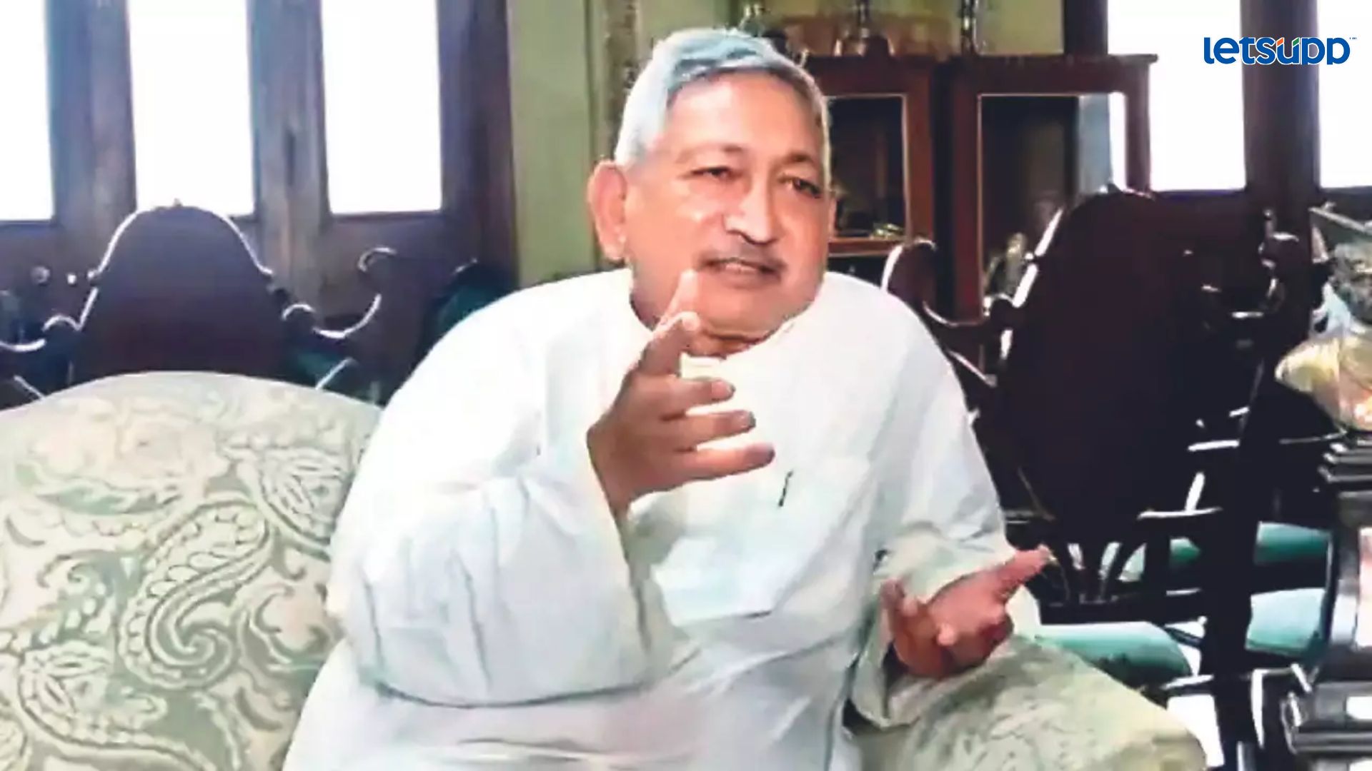 75 वर्षांचे शाहू महाराज कोल्हापूरच्या शांतीसाठी उतरले मैदानात