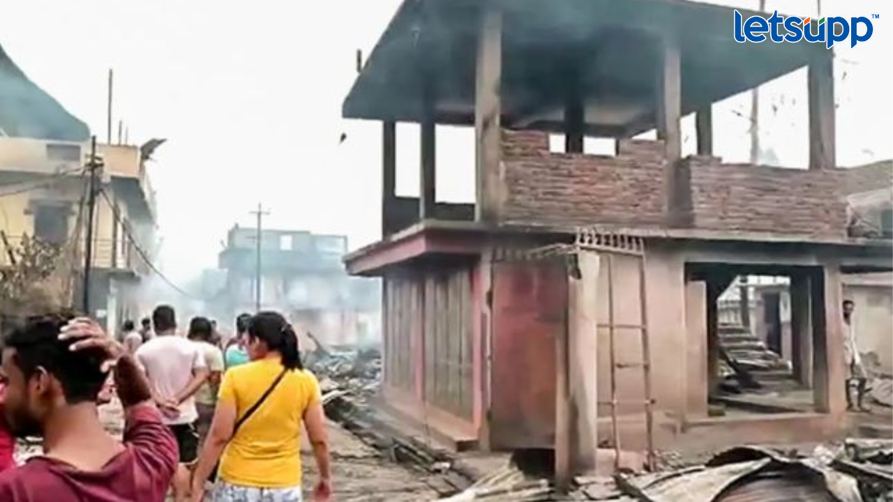 Manipur Violence :मणिपूरमध्ये पुन्हा एकदा हिंसाचार, अचानक झालेल्या गोळीबारात 9 ठार, अनेक जण जखमी, 11 जिल्ह्यात कर्फ्यू Manipur Violence
