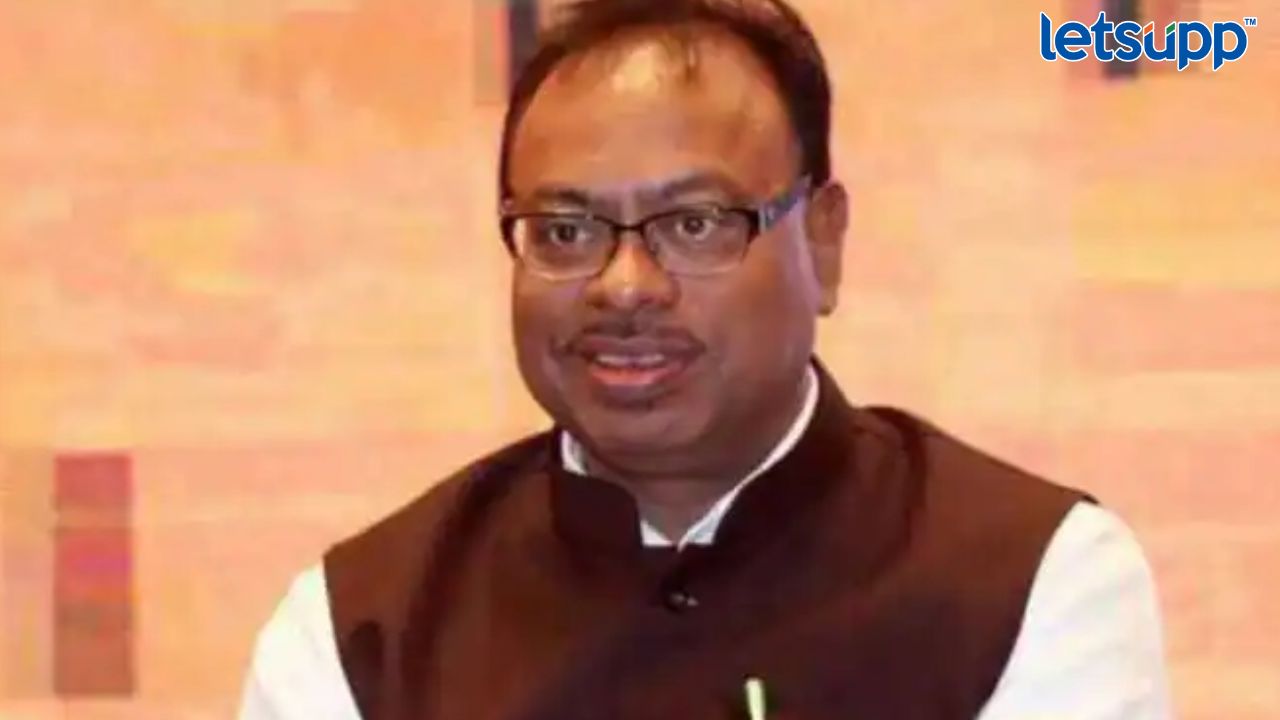 Chandrasekhar Bawankule : ‘राष्ट्रवादी हा ओबीसी विरोधी पक्ष; त्यांनी ओबीसींचा कसा घात केला हे वडेट्टीवारांना विचारा’ Untitled Design (55)