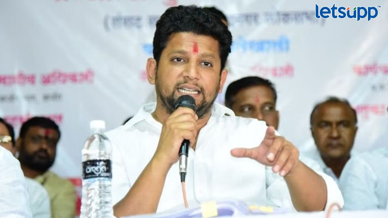 Sujay Vikhe : समनापूरमधील दगडफेकीवर सुजय विखेंची प्रतिक्रिया; ‘म्हणाले ही दंगल…’ Untitled Design (57)