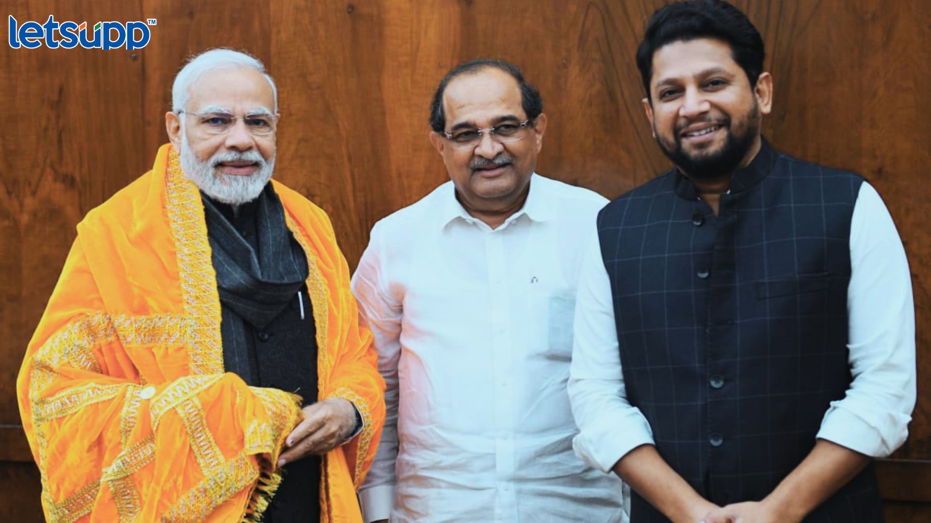 शिंदे-फडणवीसांनंतर Sujay Vikhe यांच्यासाठी मोदी मैदानात; ‘या’ दिवशी नगरमध्ये सभा घेणार शिंदे-फडणवीसांनंतर Sujay Vikhe यांच्यासाठी मोदी मैदानात; 'या' दिवशी नगरमध्ये सभा घेणार