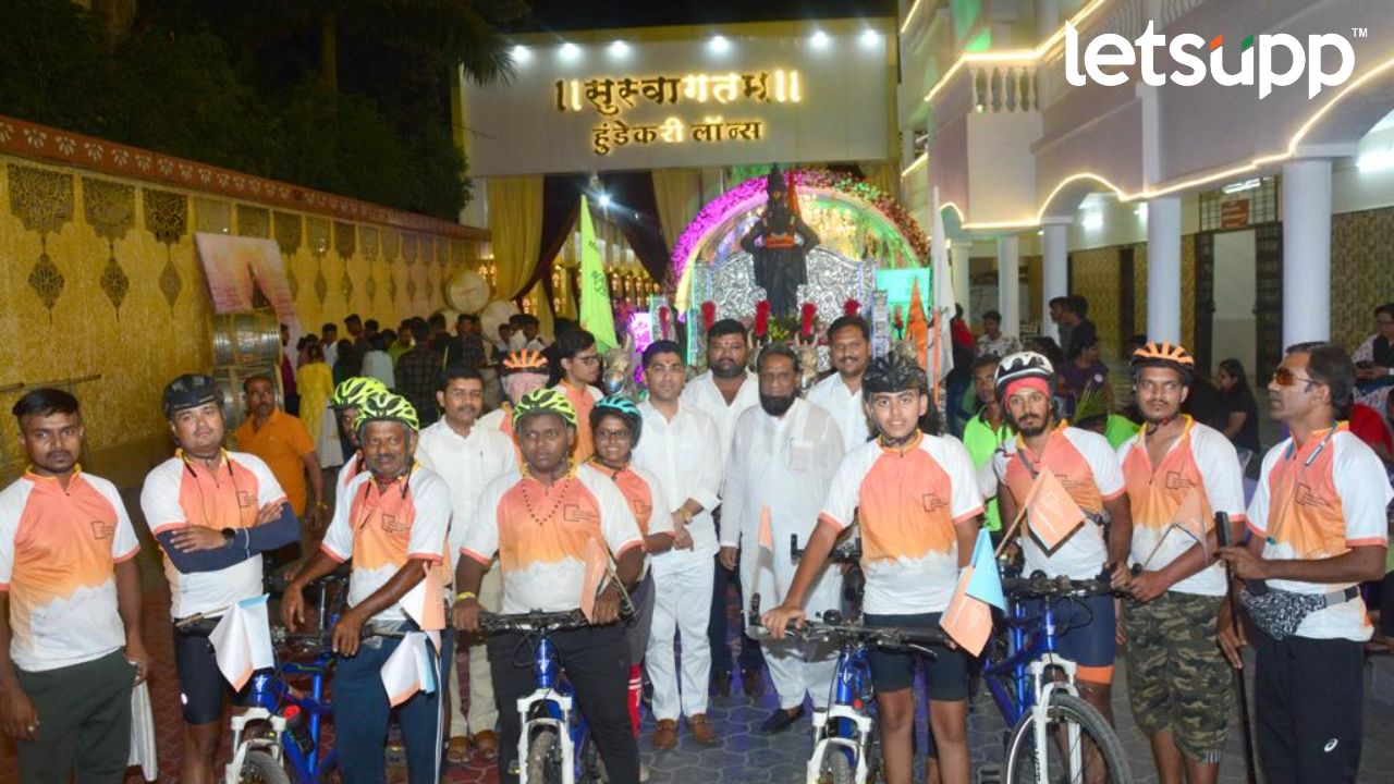 Ahmednagar News : औरंगजेबाच्या पोस्टर वादादरम्यान अहमदनगरमध्ये हिंदू-मुस्लीम ऐक्य; वारकऱ्यांसाठी… ोपसा्लोुोी