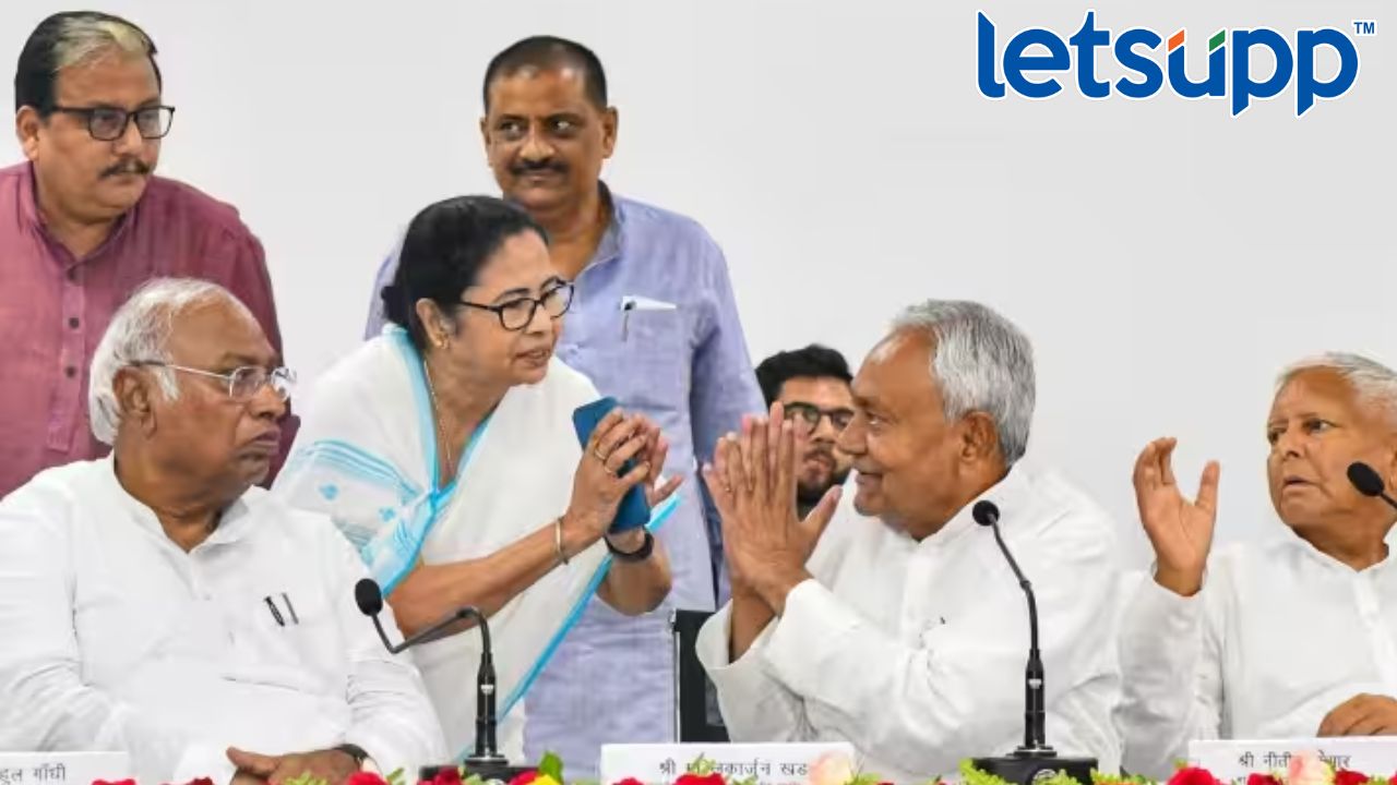 बंगळुरूच्या बैठकीसाठी काँग्रेसचे स्पेशल 26, आणखी दोन पक्षांना निमंत्रण Congress