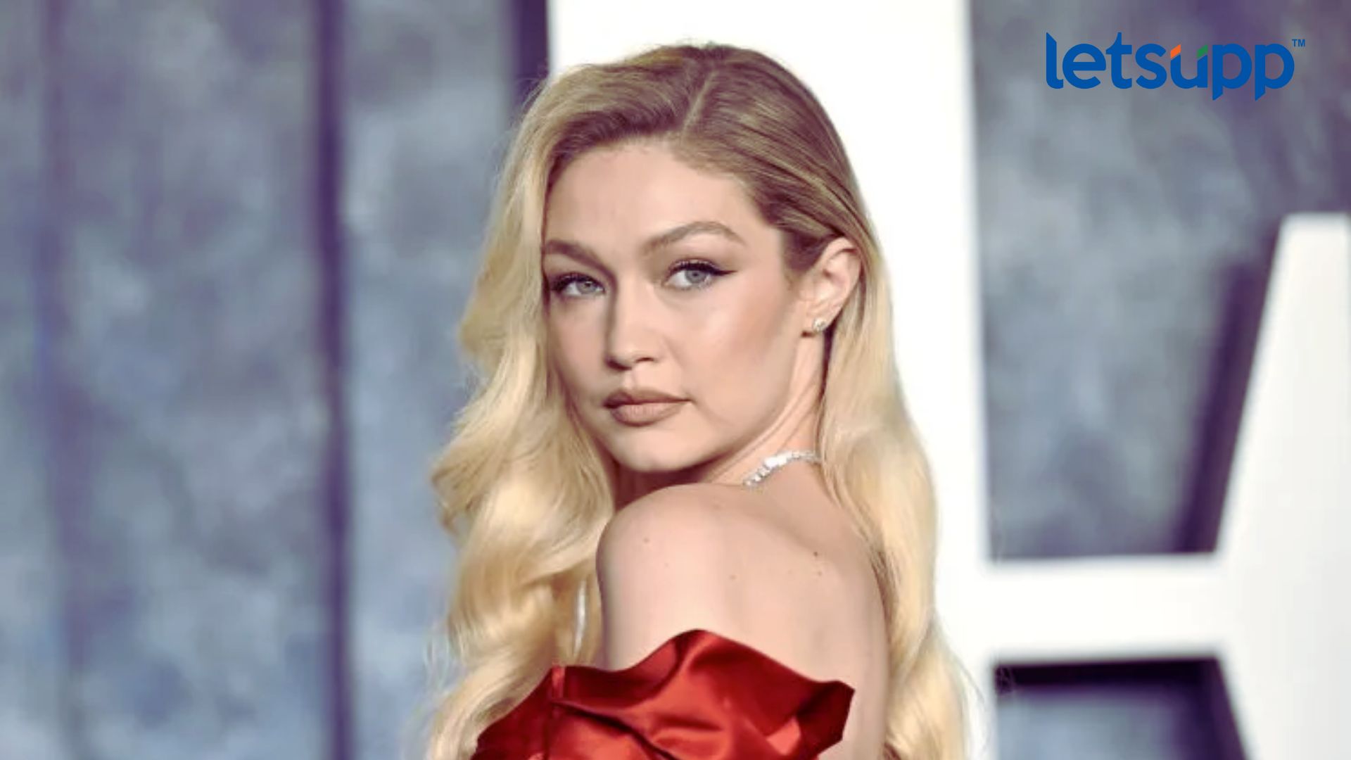 Gigi Hadid: सुपर मॉडेल जीजी हदीदला पोलिसांनी केली अटक; काय आहे नेमकं प्रकरण ? Gigi Hadid