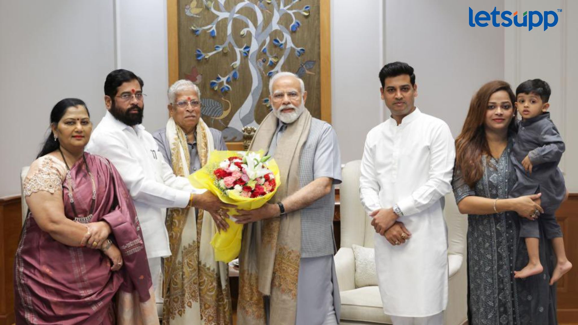 राऊतांची भविष्यवाणी ते अजितदादांच्या पोस्टरची भीती; काय आहे शिंदेंच्या मोदी भेटी मागचे कारण Letsupp Image 2023 07 22T161405.670