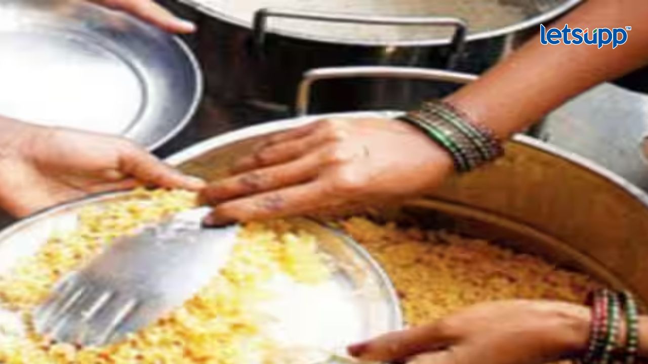 मध्यान्ह भोजनातून 21 विद्यार्थ्यांना विषबाधा; नांदेडच्या जिल्हा परिषद शाळेतील धक्कादायक प्रकार Midday Meal