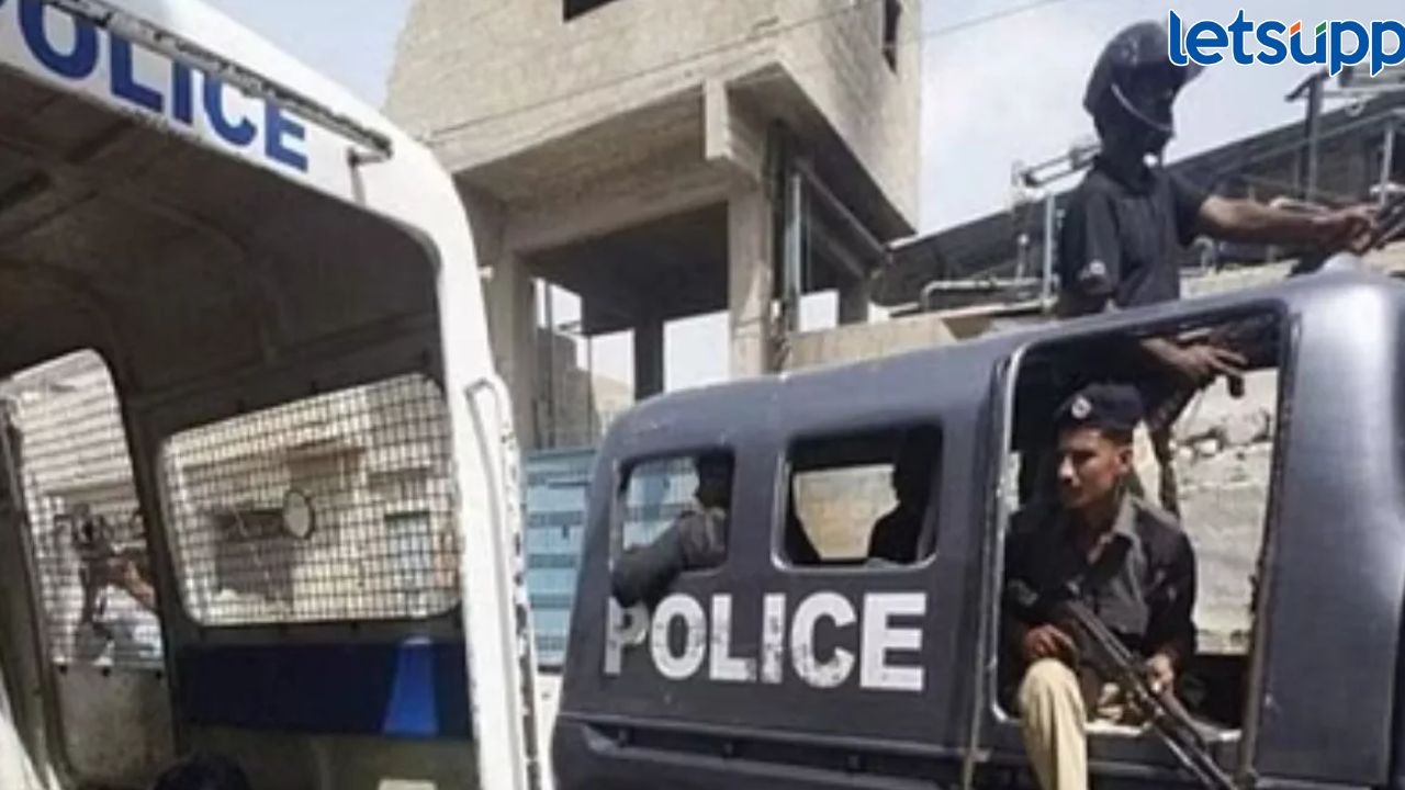 पोलीसच झाले चोर, खाद्यतेल लुटल्याप्रकरणी पोलिसांसह पाच जणांना अटक Pak