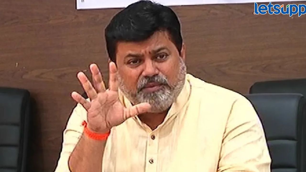 अजित पवारांनी कोणाचा पोपट मारला हे सिध्द; उदय सामंतांचा ठाकरे गटाला टोला Uday Samant