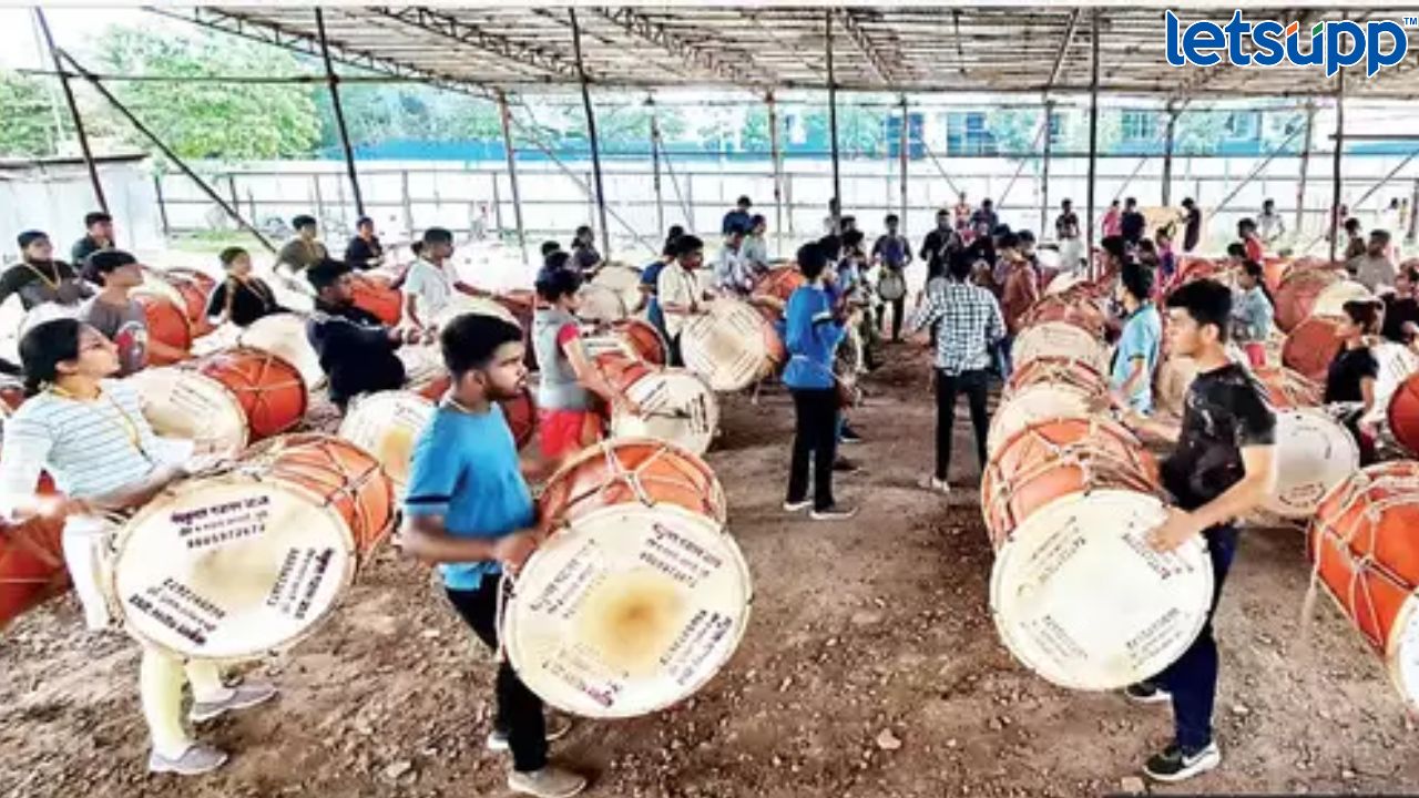 Ahmednagar News : नगरच्या ढोल ताशांचा आवाज घुमणार साता समुद्रापार Ahmednagar News