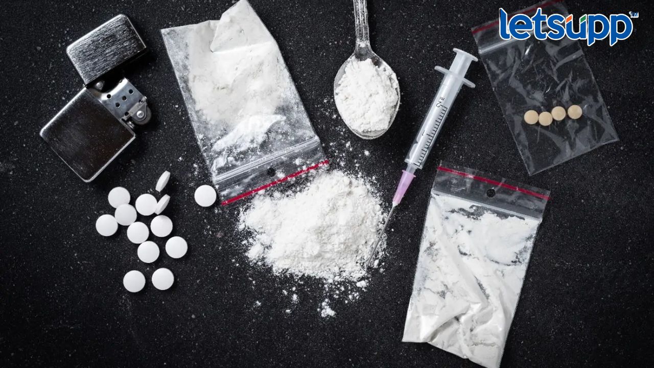 केनियातून भारतात येणारे तब्बल 44 कोटी रुपयांचे ड्रग्ज जप्त, एकाला अटक Drugs