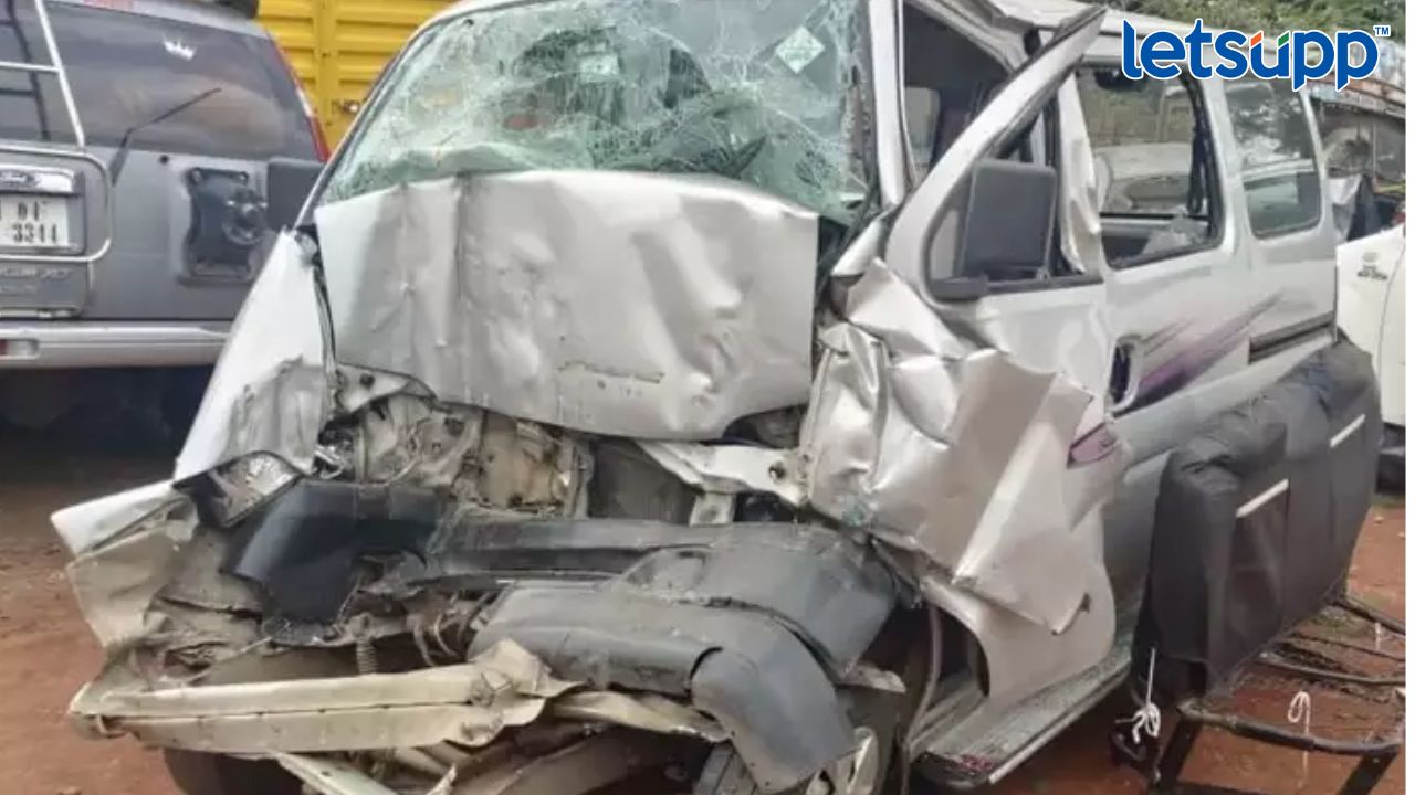 Tuljapur accident :  भाविकांवर काळाचा घाला! ट्रक आणि कारची जबर धडक, 4 ठार, सहा जखमी