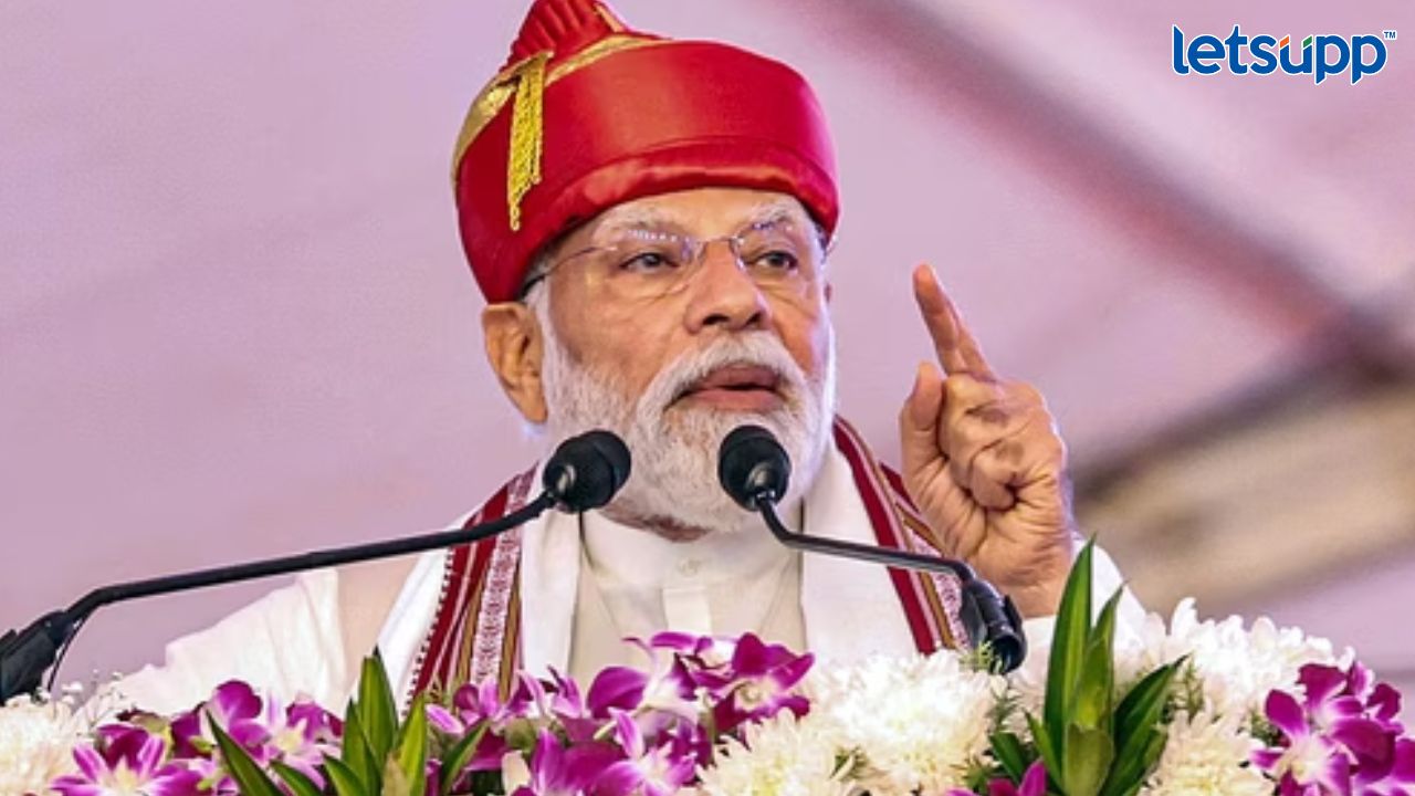 PM Narendra Modi : “मेट्रो ही आधुनिक भारताची नवी लाईफलाईन, देशात 800 किमीपेक्षा जास्त मेट्रोचं नेटवर्क”