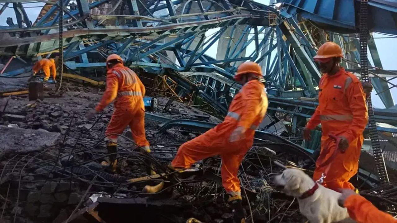 Samruddhi Accident : काम सुरू असतानाच काळाचा घाला! समृद्धीवरील अपघातात नेमकं काय घडलं? Accident