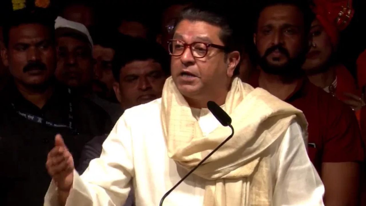 Raj Thackeray : राज ठाकरेंचा आदेश! ‘त्या’ वादात पडू नका; निवडणुकीची तयारी सुरू करा