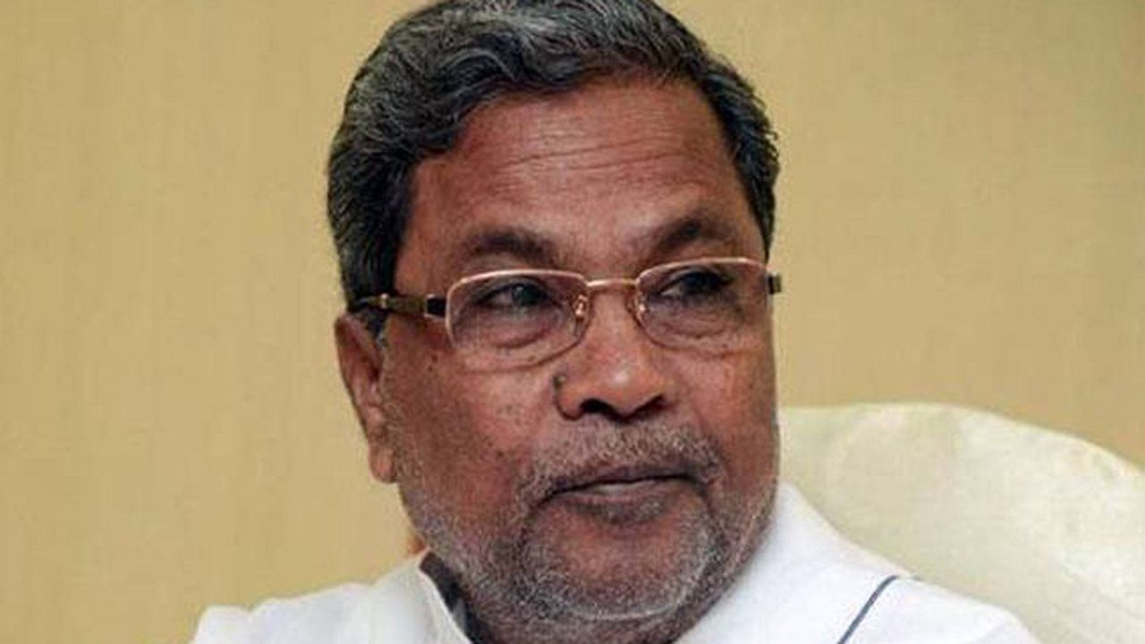 Karnataka Politics : कर्नाटकात काँग्रेस सरकार पडणार? मुख्यमंत्र्यांनी सांगितलं भाजपाच्या मनातलं कर्नाटकात काँग्रेस सरकार पडणार?